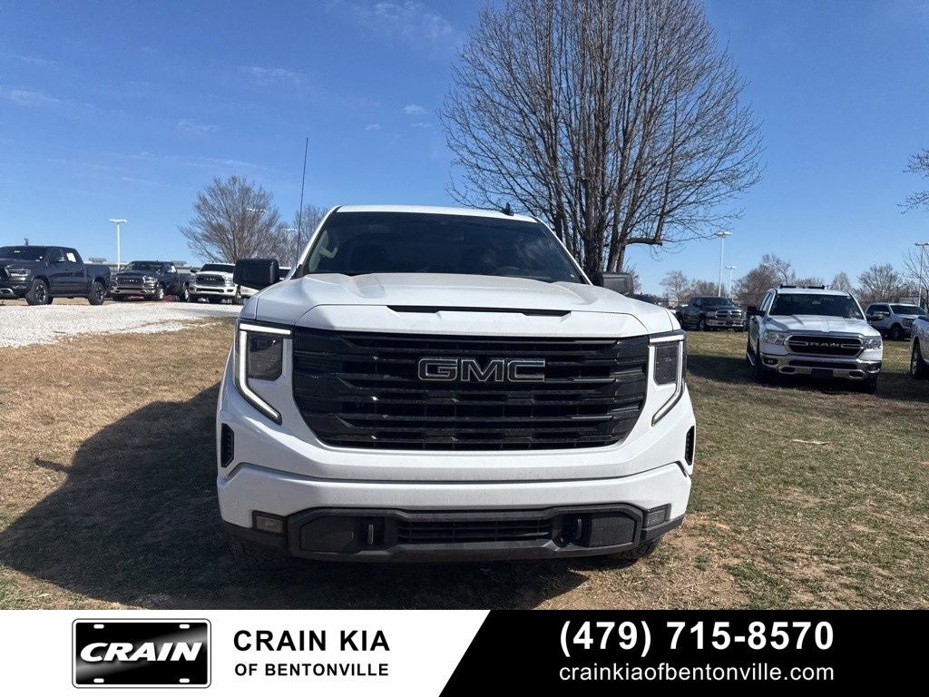 2026 GMC Sierra 1500 Elevation - 4WD / CLEAN CARFAX / ONE OWNER