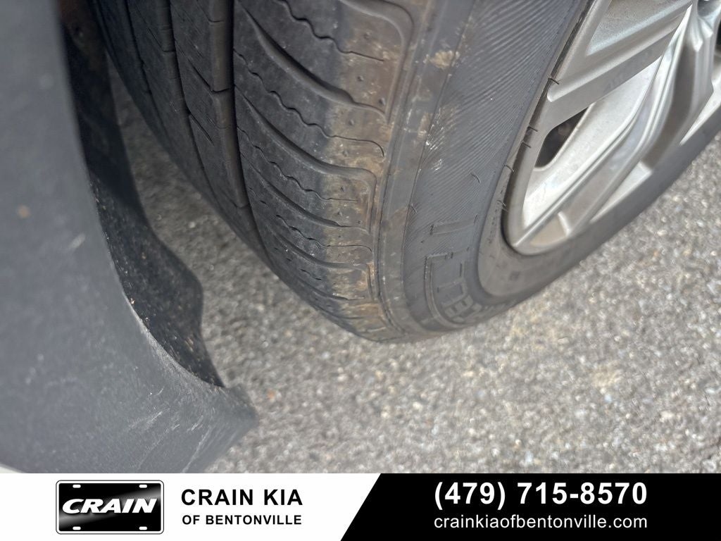 2019 Cadillac XT4 Premium Luxury - AWD / PANORAMIC SUNROOF / CLEAN CARFAX