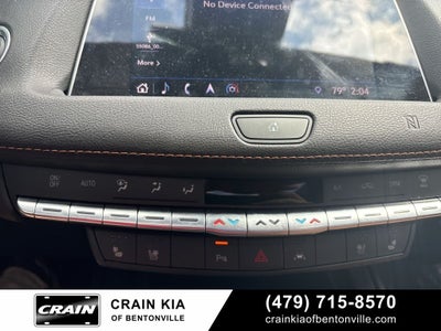2019 Cadillac XT4 Premium Luxury - AWD / PANORAMIC SUNROOF / CLEAN CARFAX