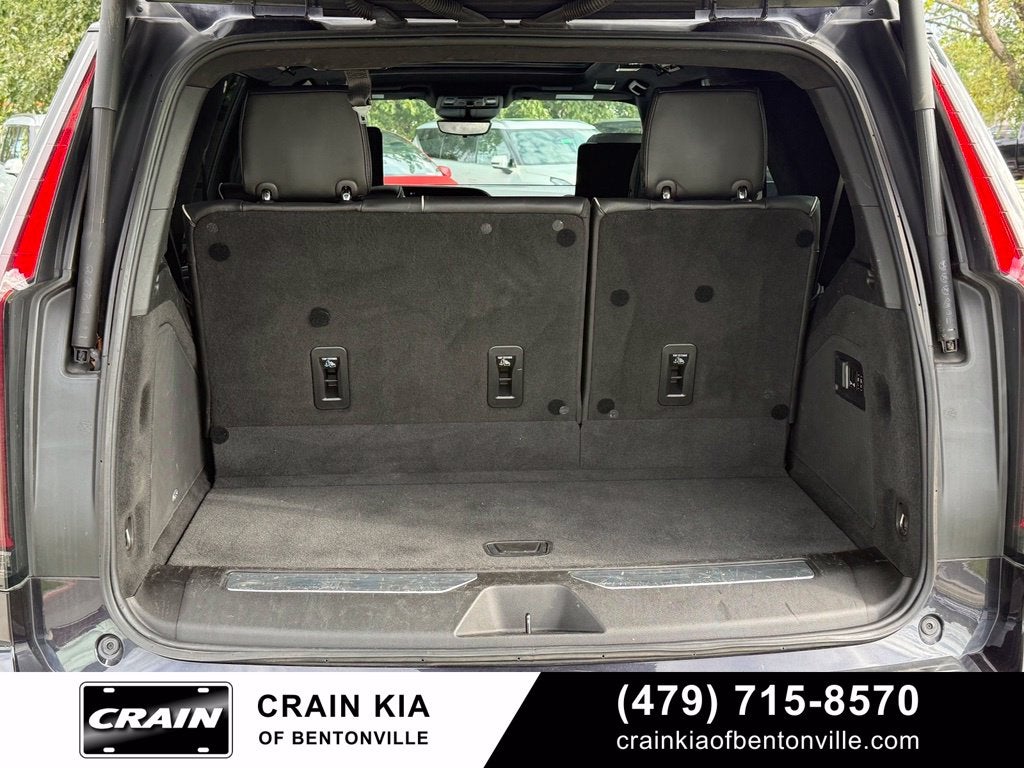 2023 Cadillac Escalade Sport Platinum Onyx - 4WD / PANORAMIC SUNROOF / CLEAN CARFAX