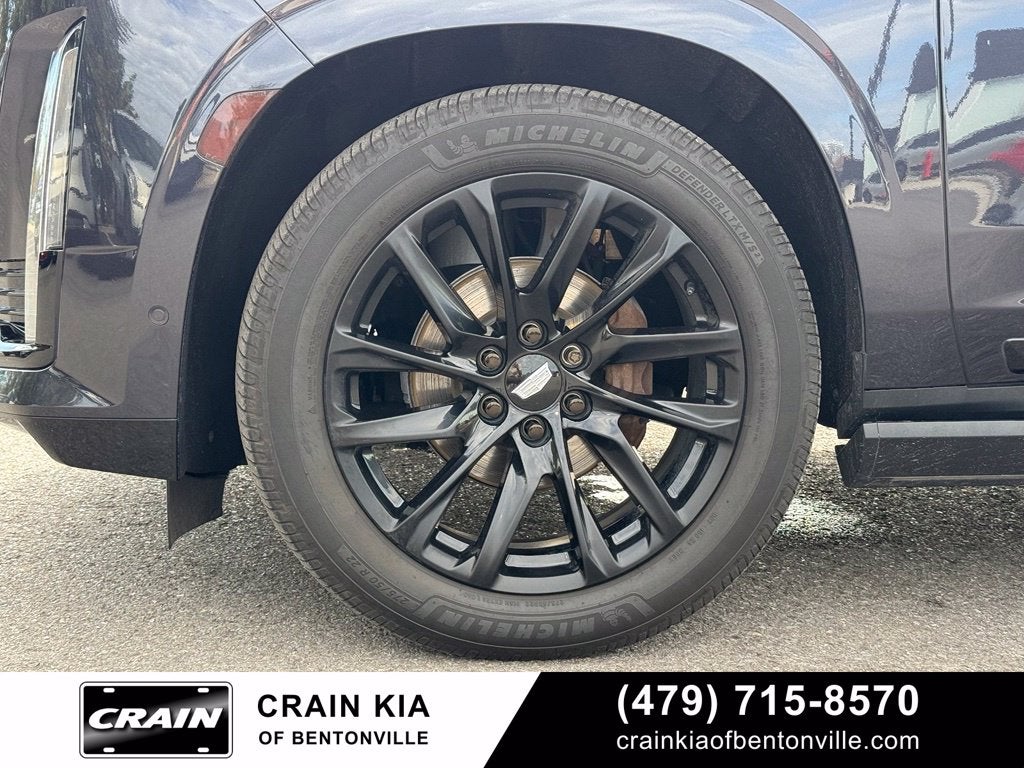 2023 Cadillac Escalade Sport Platinum Onyx - 4WD / PANORAMIC SUNROOF / CLEAN CARFAX