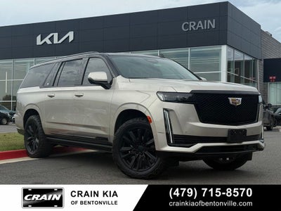 2024 Cadillac Escalade ESV Sport Platinum - AWD / PANORAMIC SUNROOF / CLEAN CARFAX