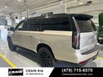 2024 Cadillac Escalade ESV Sport Platinum - AWD / PANORAMIC SUNROOF / CLEAN CARFAX