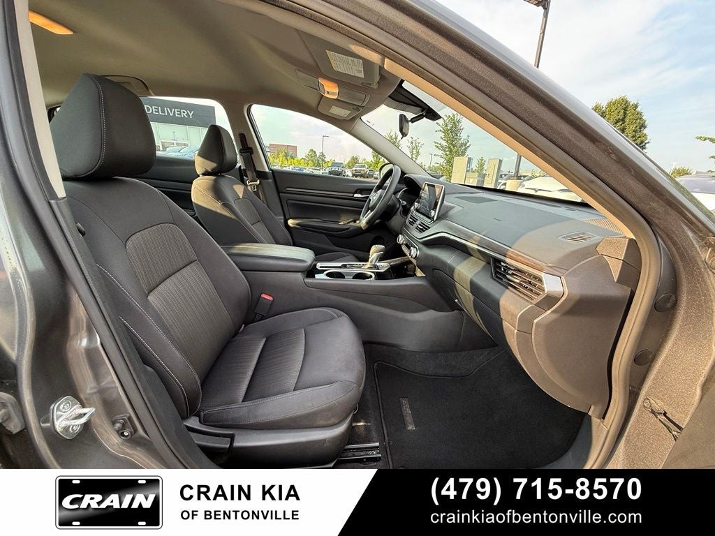 2024 Nissan Altima 2.5 SV - CLEAN CARFAX / ONE OWNER