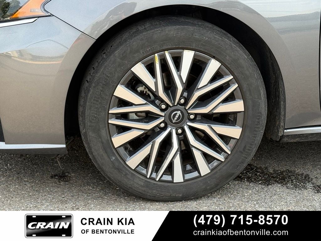 2024 Nissan Altima 2.5 SV - CLEAN CARFAX / ONE OWNER