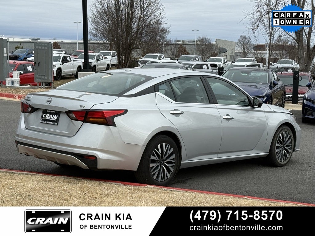 2024 Nissan Altima 2.5 SV - CLEAN CARFAX / ONE OWNER