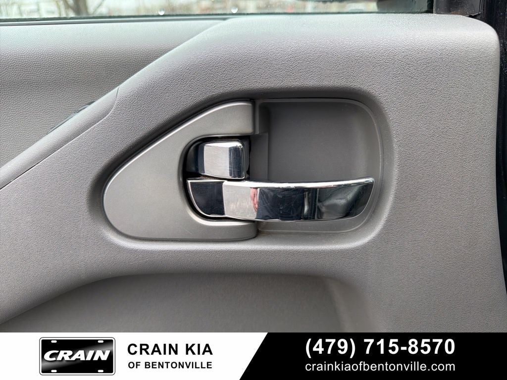 2008 Nissan Frontier SE I4 - 4WD / CLEAN CARFAX HISTORY