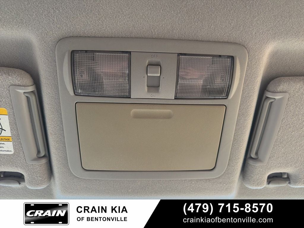 2008 Nissan Frontier SE I4 - 4WD / CLEAN CARFAX HISTORY