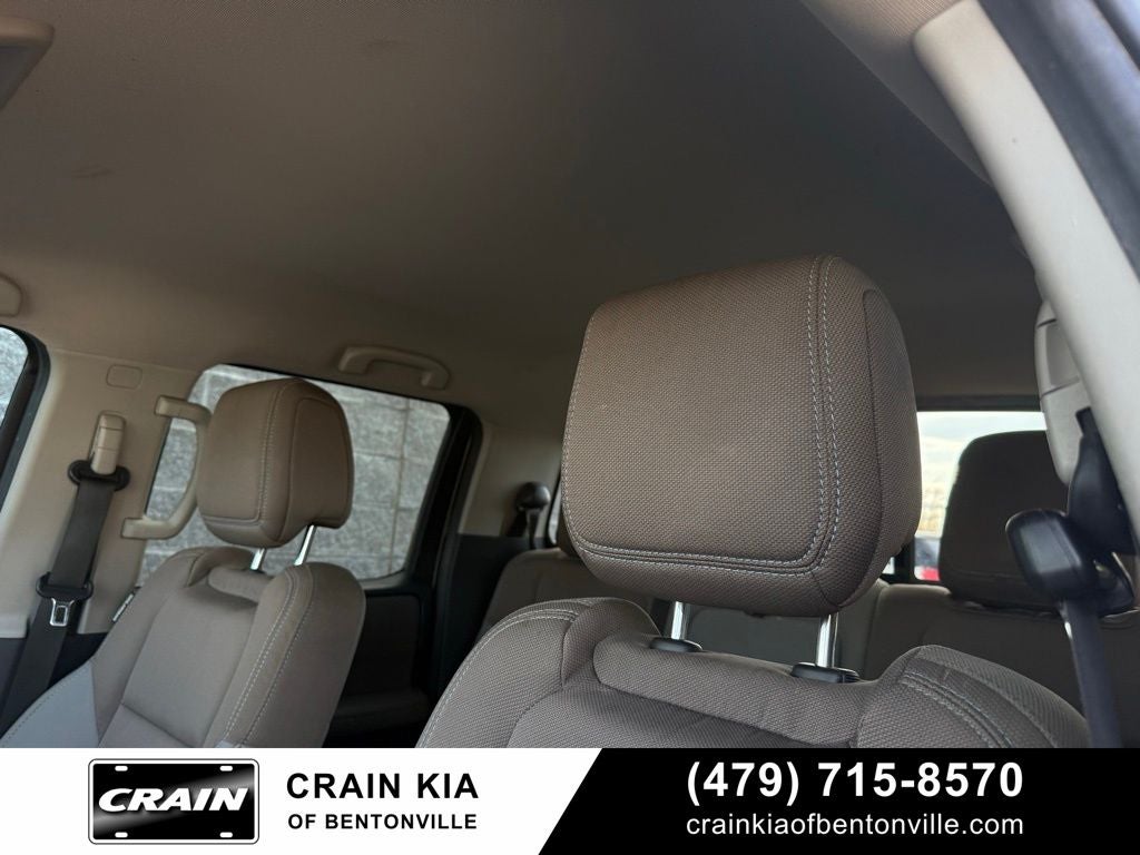 2022 Nissan Frontier SV - CLEAN CARFAX HISTORY