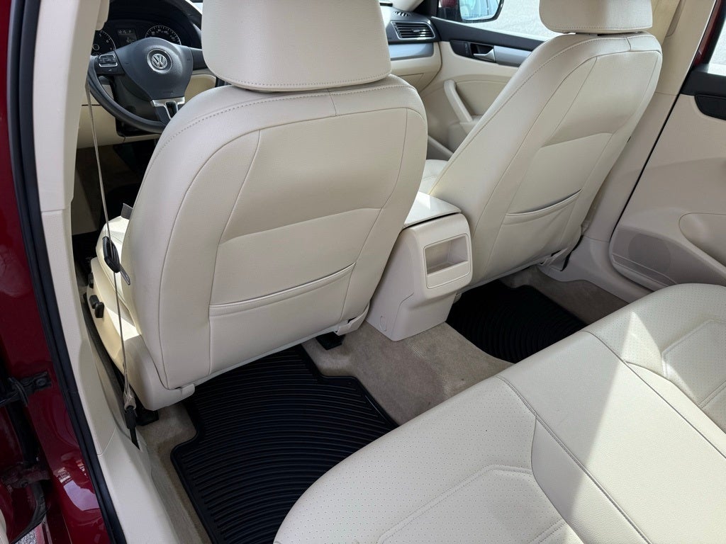 2015 Volkswagen Passat 1.8T Limited Edition - CLEAN CARFAX