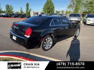 2017 Chrysler 300 C