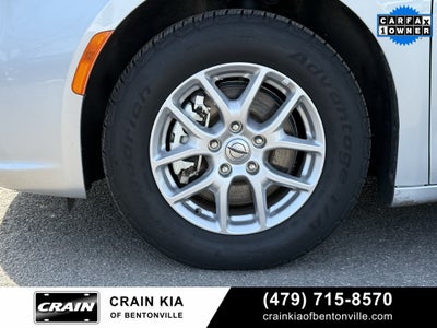2024 Chrysler Pacifica Touring L - CLEAN CARFAX / ONE OWNER