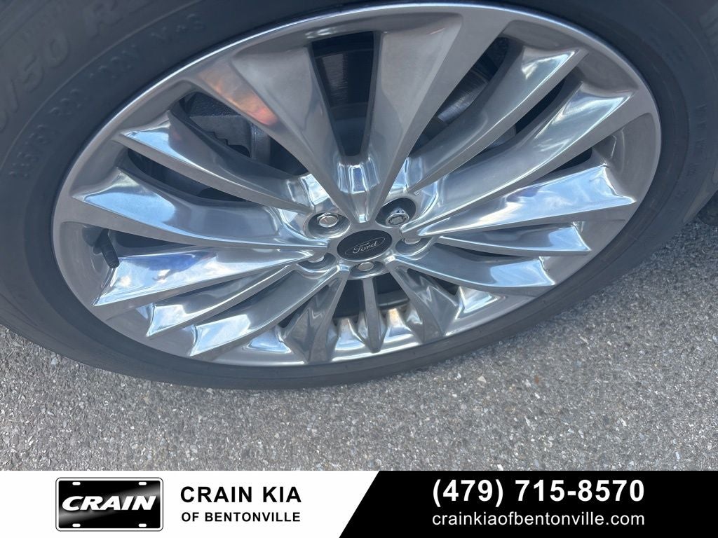 2021 Ford Edge Titanium - AWD / PANO ROOF / CLEAN CARFAX