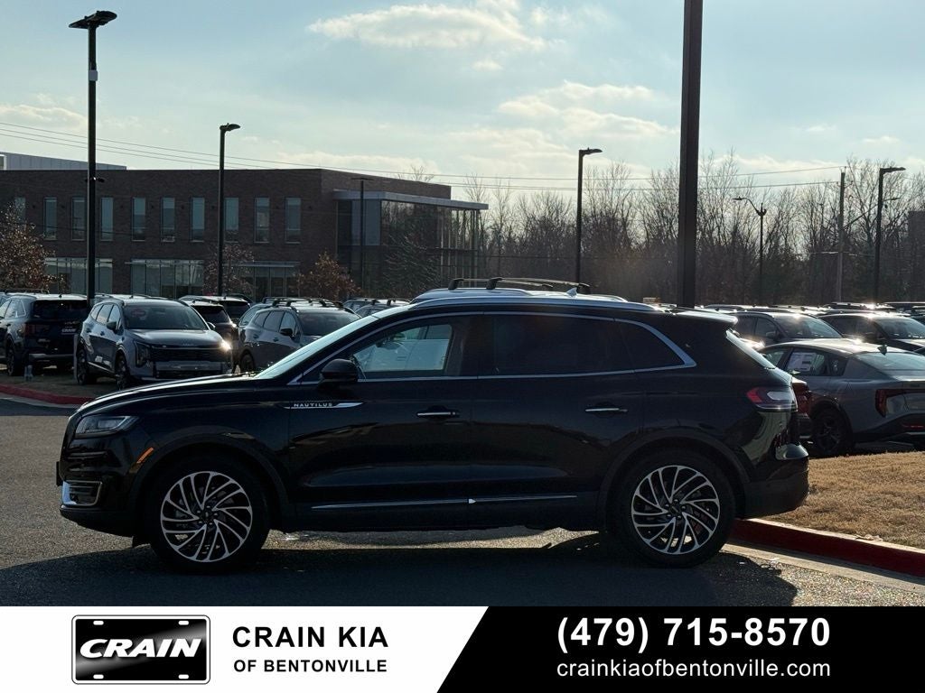 2020 Lincoln Nautilus Reserve - AWD / PANORAMIC SUNROOF / CLEAN CARFAX