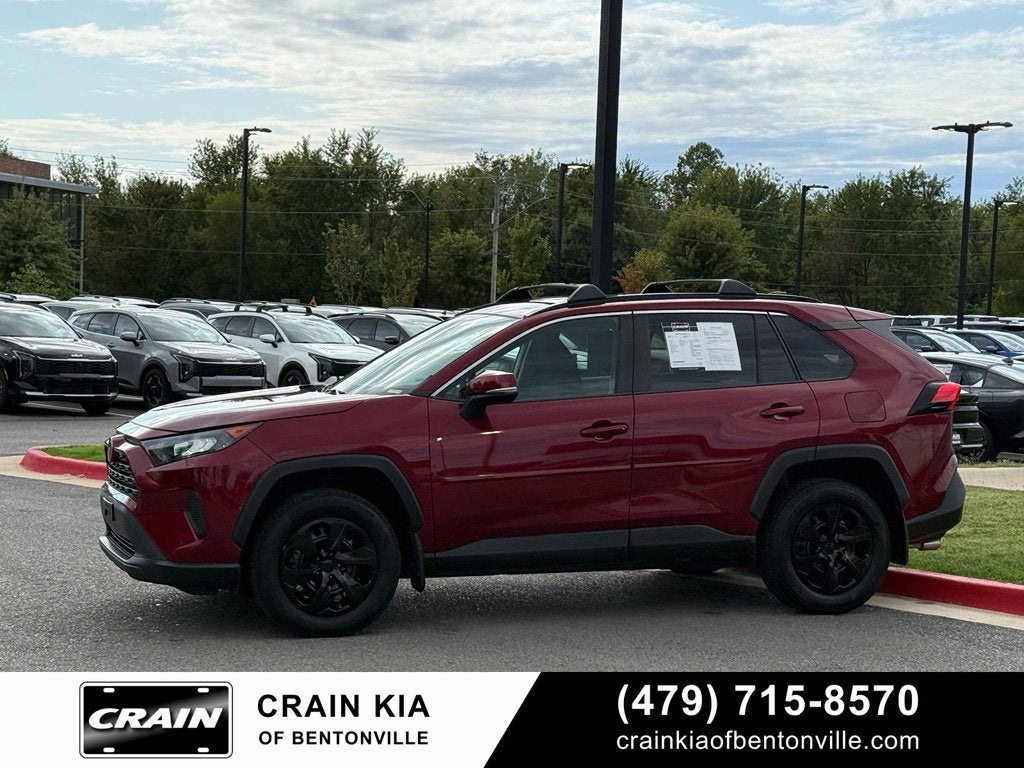 2021 Toyota RAV4 LE