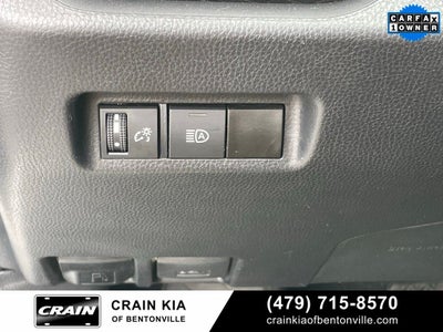 2024 Toyota RAV4 XLE - CLEAN CARFAX / ONE OWNER