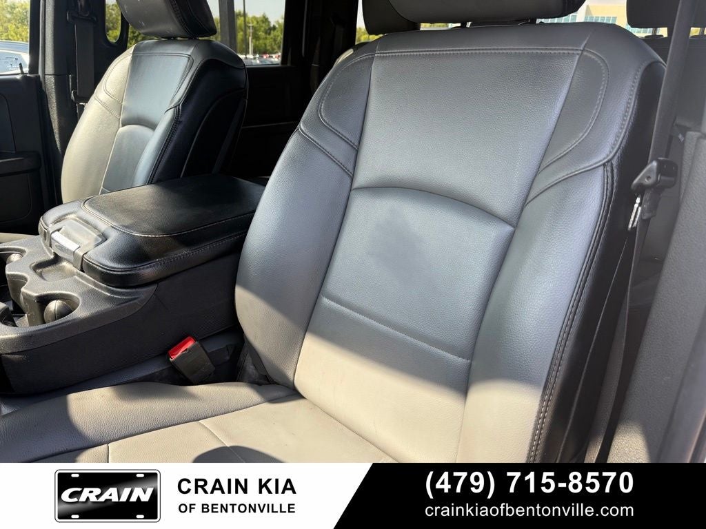 2024 RAM 2500 Tradesman - 4WD / CLEAN CARFAX / ONE OWNER