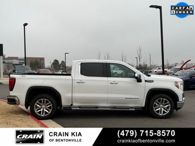 2021 GMC Sierra 1500 SLT - 4WD / CARFAX ONE OWNER