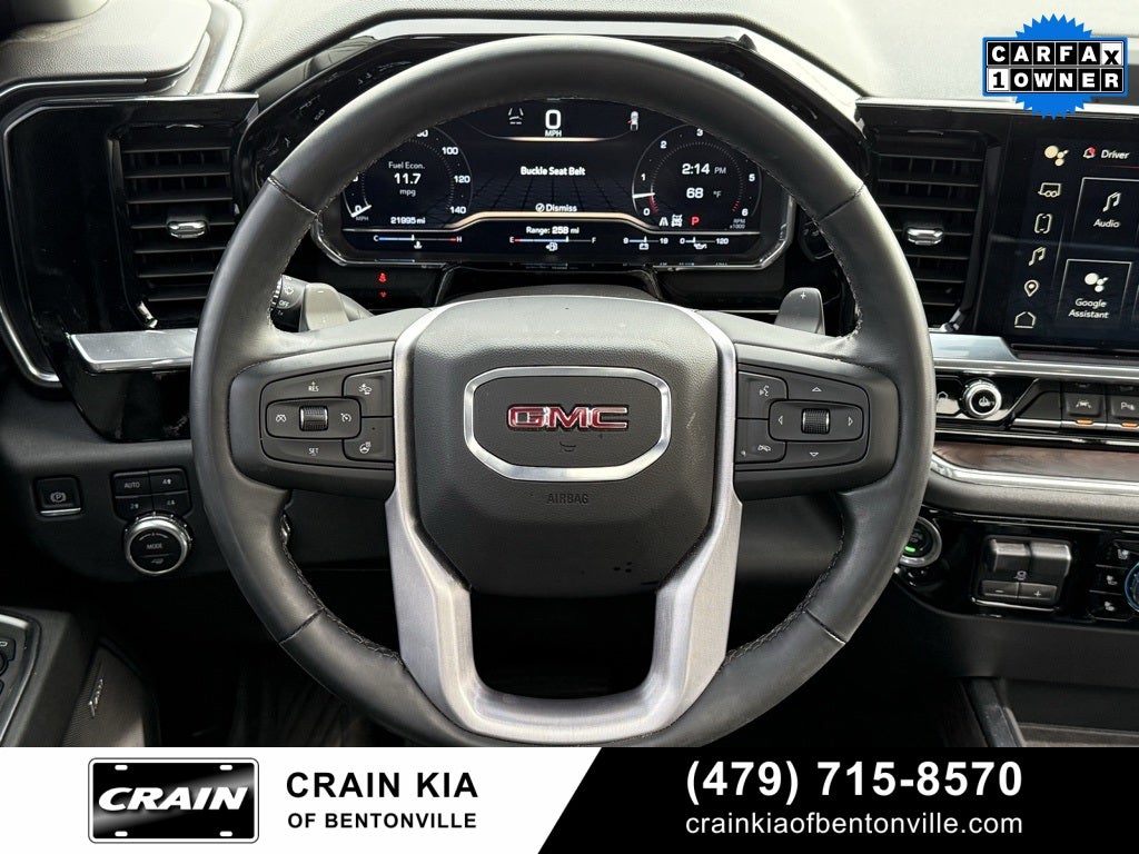 2024 GMC Sierra 1500 SLT - 4WD / SUNROOF / CLEAN CARFAX / ONE OWNER