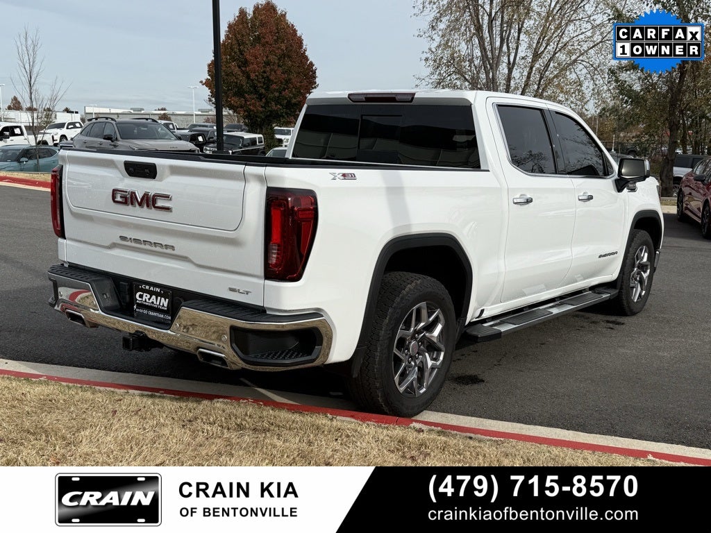 2024 GMC Sierra 1500 SLT - 4WD / SUNROOF / CLEAN CARFAX / ONE OWNER