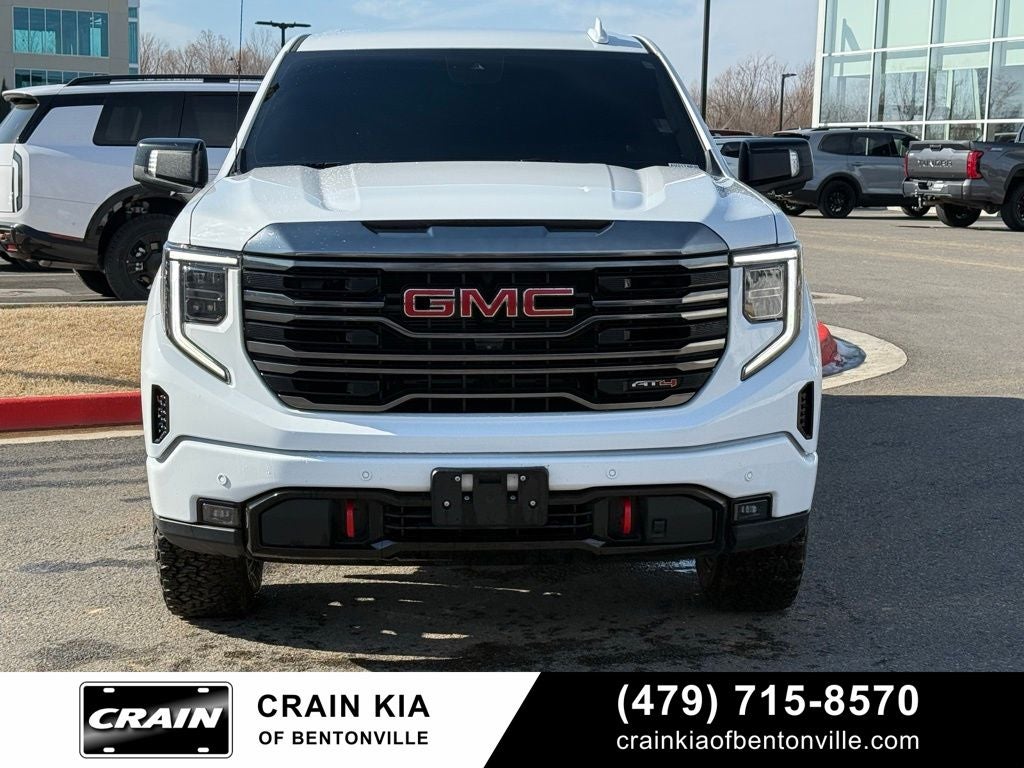 2023 GMC Sierra 1500 AT4 - 4WD / CLEAN CARFAX