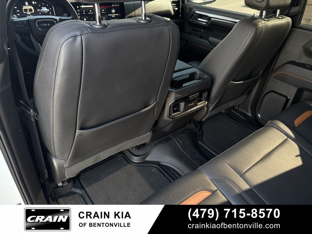 2023 GMC Sierra 1500 AT4 - 4WD / CLEAN CARFAX