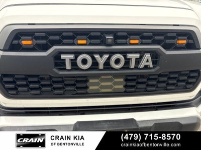 2022 Toyota Tacoma TRD Off-Road Premium V6 - 4WD / SUNROOF / CLEAN CARFAX / LIFTED