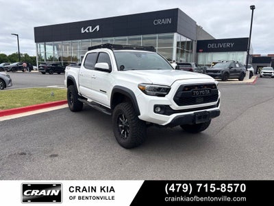 2022 Toyota Tacoma TRD Off-Road Premium V6 - 4WD / SUNROOF / CLEAN CARFAX / LIFTED