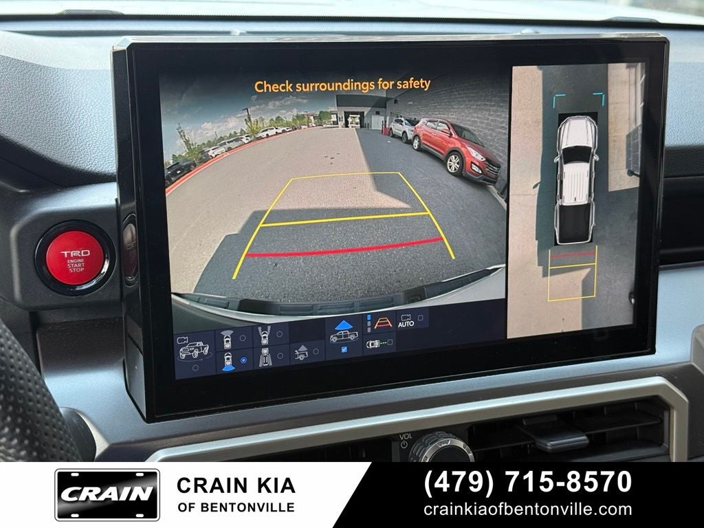 2025 Toyota Tacoma TRD Sport Premium - 4WD / SUNROOF / $8,750 Premium Pkg