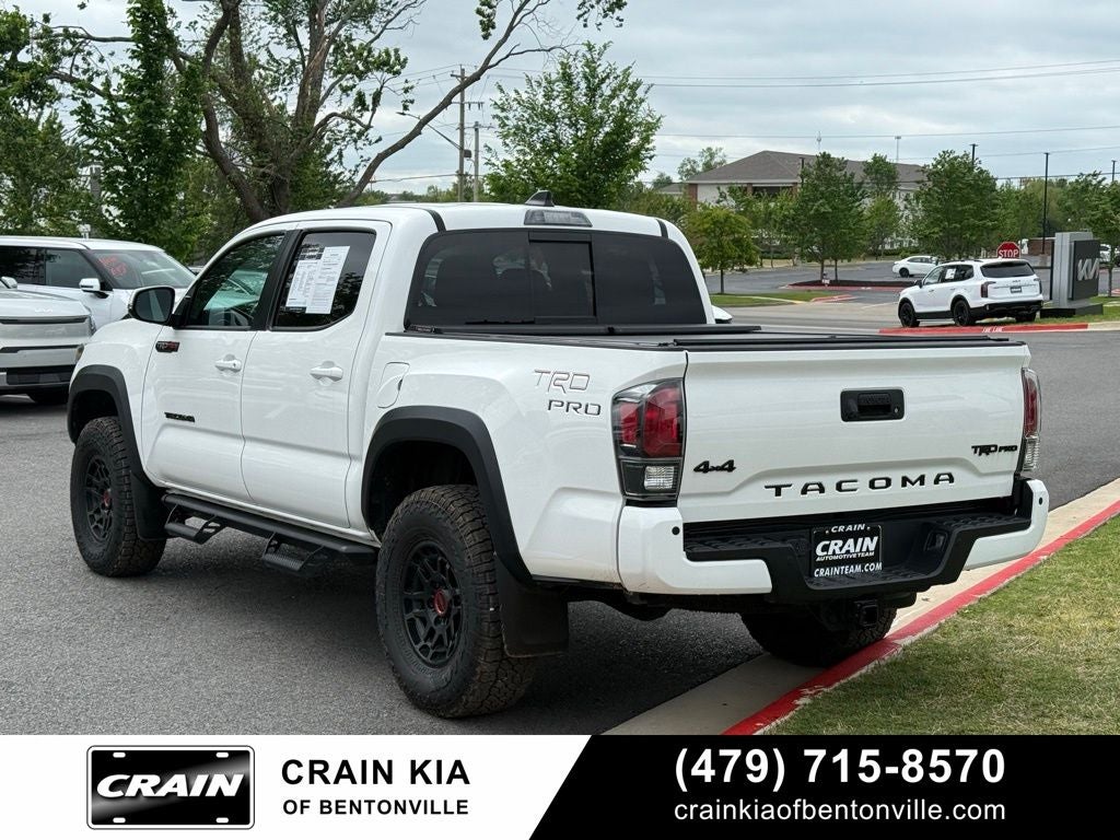 2022 Toyota Tacoma TRD Pro V6 - 4WD / SUNROOF / ONE OWNER