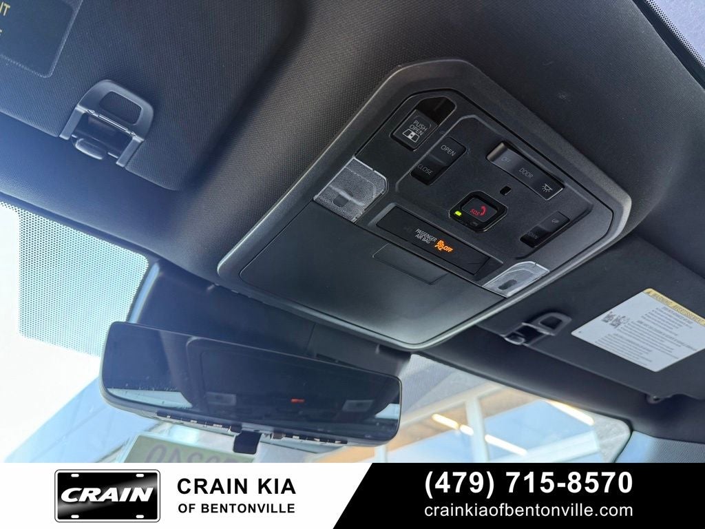 2025 Toyota Tacoma TRD Sport Premium - SUNROOF / 4WD / CLEAN CARFAX