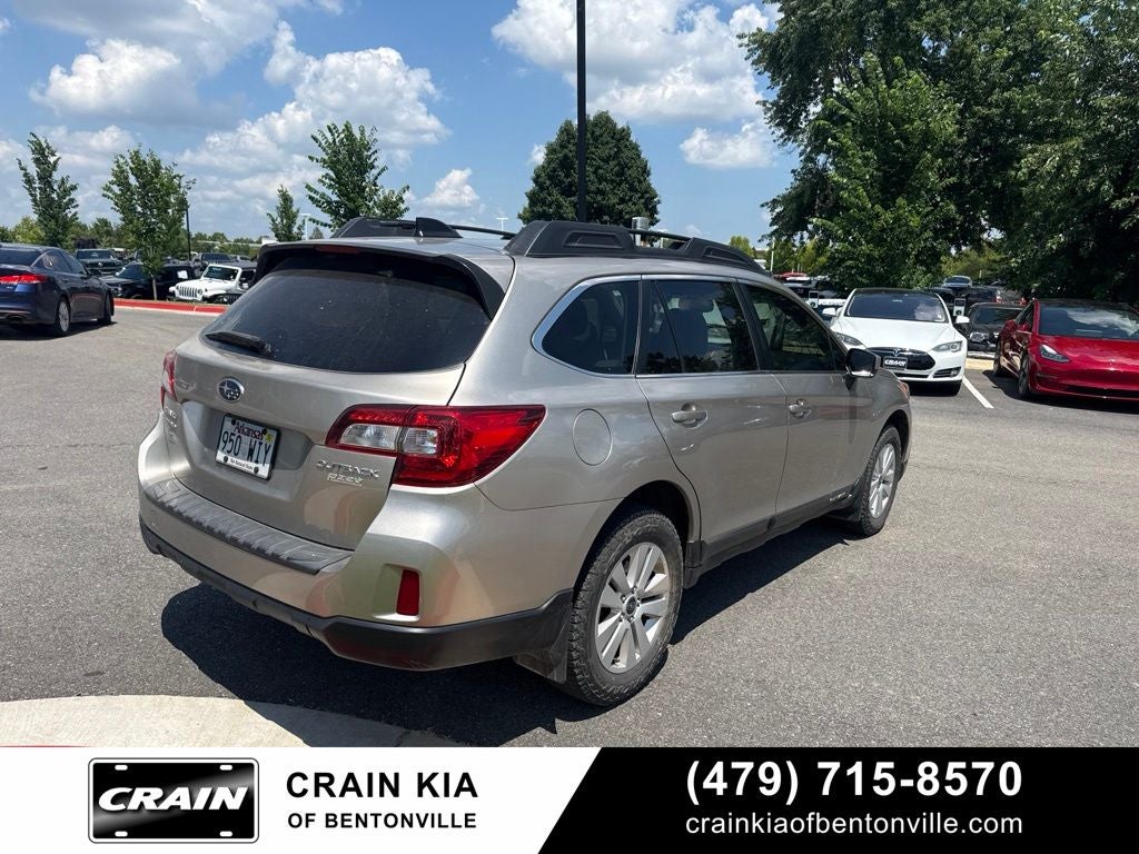 2016 Subaru Outback 2.5i Premium - AWD / CLEAN CARFAX