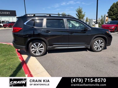 2021 Subaru Ascent Limited / CLEAN CARFAX