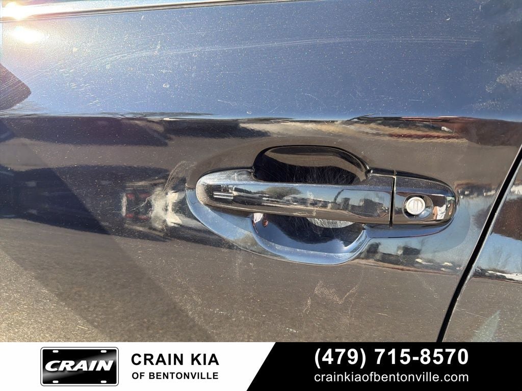 2022 Subaru Ascent Limited - AWD / PANORAMIC SUNROOF / CARFAX ONE OWNER