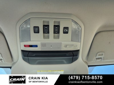 2022 Subaru Ascent Limited - AWD / PANORAMIC SUNROOF / CARFAX ONE OWNER