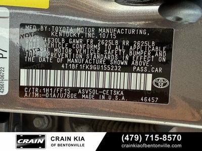 2016 Toyota Camry SE - CLEAN CARFAX HISTORY