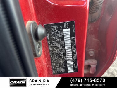 2023 Toyota Camry SE - CLEAN CARFAX / ONE OWNER