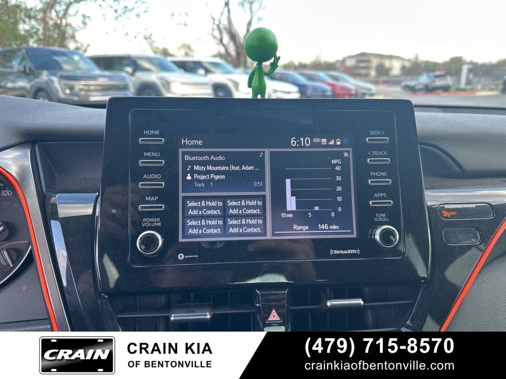 2023 Toyota Camry SE - CLEAN CARFAX / ONE OWNER