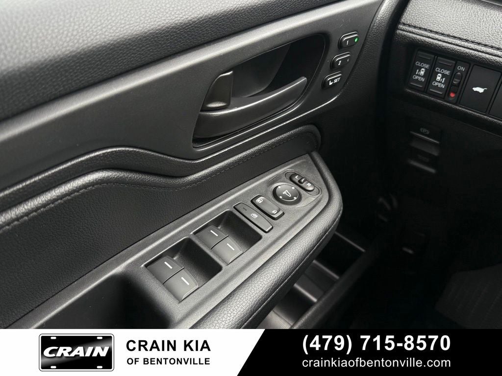 2025 Honda Odyssey Sport-L - SUNROOF / CLEAN CARFAX / ONE OWNER
