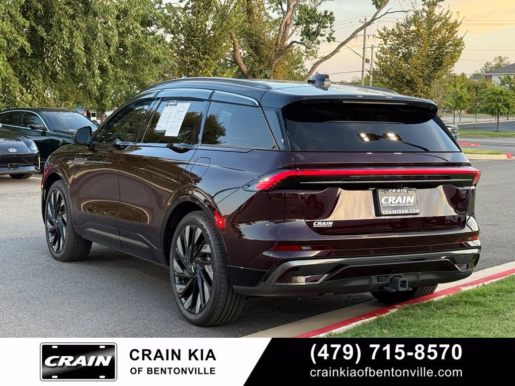 2025 Lincoln Nautilus Reserve - AWD / PANORAMIC SUNROOF / CLEAN CARFAX
