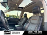 2020 Nissan Pathfinder SL - SUNROOF
