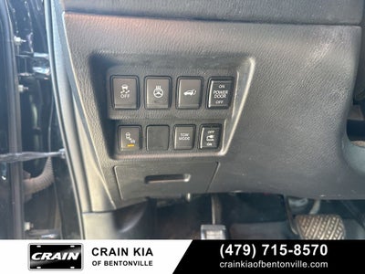 2017 Nissan Pathfinder SL - 4WD / LEATHER
