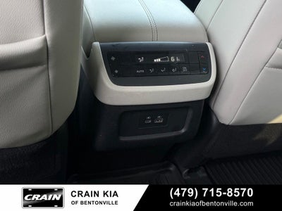 2022 Nissan Pathfinder SL - 4WD / CLEAN CARFAX