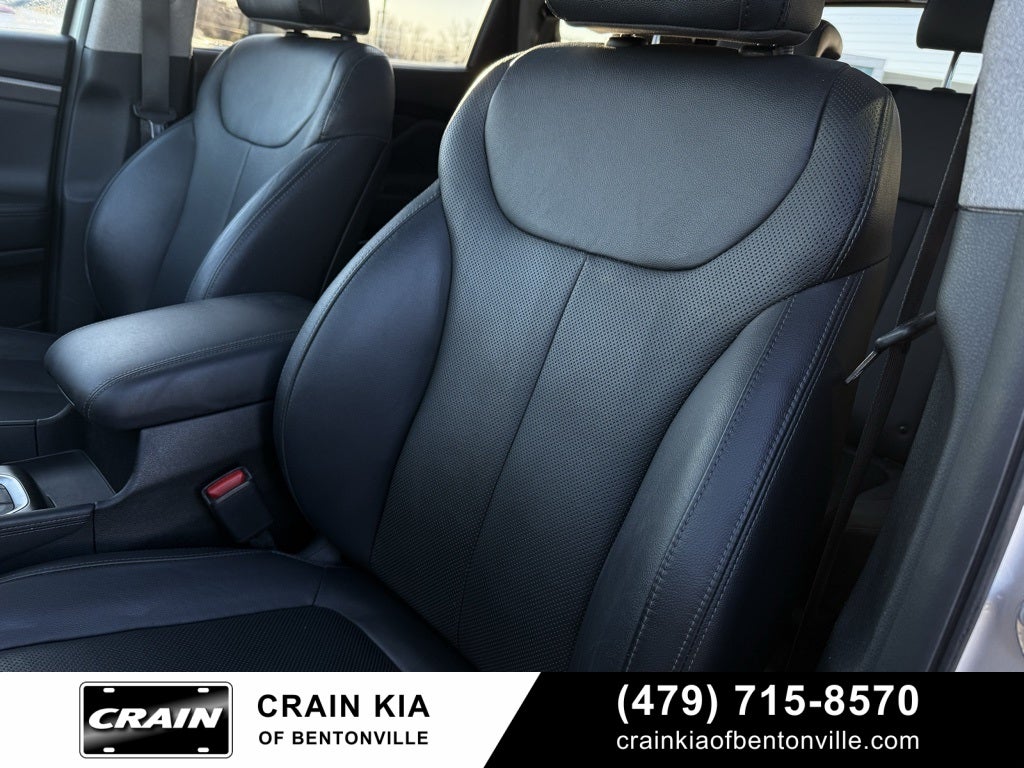 2020 Hyundai Santa Fe Limited - CLEAN CARFAX