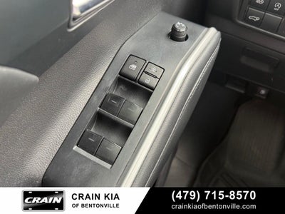 2023 Toyota Highlander XLE - AWD / SUNROOF