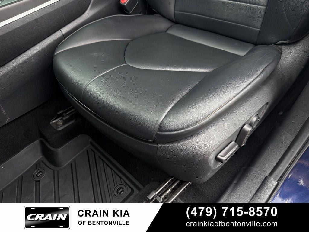 2023 Toyota Highlander XLE - AWD / SUNROOF