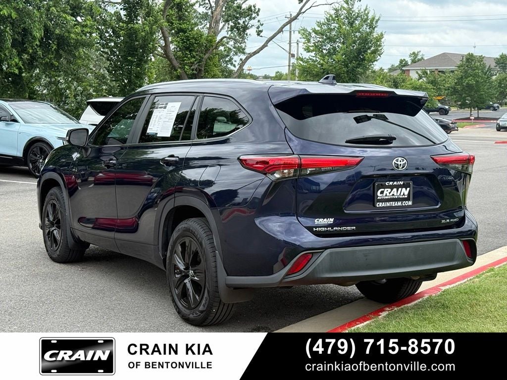 2023 Toyota Highlander XLE - AWD / SUNROOF