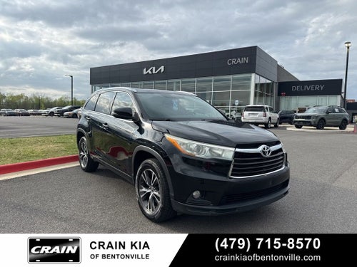 2016 Toyota Highlander XLE V6 - SUNROOF / CLEAN CARFAX / 3RD ROW