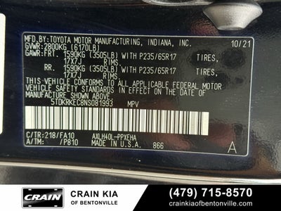 2022 Toyota Sienna LE 8 Passenger - CLEAN CARFAX