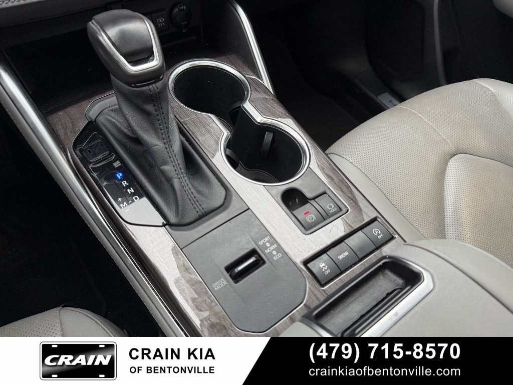 2020 Toyota Highlander Limited - CLEAN CARFAX / SUNROOF